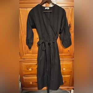 LCW Black Fern Wrap Size Small NWT